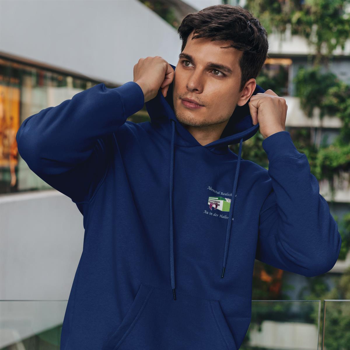 Unisex-Kapuzenpulli mit Schullogo